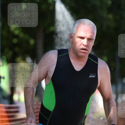 07.09.2025 - 19. Norderstedt Triathlon Michael Strokosch http://msf.ph/oto/8769224 07.09.2025 15:27:05 Laufen 391, 1457 meine-sportfotos.de