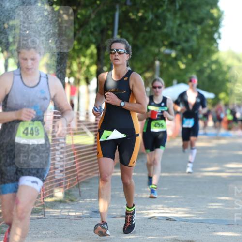 07.09.2025 - 19. Norderstedt Triathlon Michael Strokosch http://msf.ph/oto/8769241 07.09.2025 16:22:59 Laufen 403, 448, 449, 455, 458, 927, 1096, 1424, 1629 meine-sportfotos.de