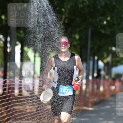 07.09.2025 - 19. Norderstedt Triathlon Michael Strokosch http://msf.ph/oto/8769287 07.09.2025 15:27:27 Laufen 361, 1471, 1496, 1505 meine-sportfotos.de