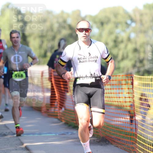 07.09.2025 - 19. Norderstedt Triathlon Michael Strokosch http://msf.ph/oto/8769304 07.09.2025 16:23:16 Laufen 362, 518, 537, 543, 878, 943, 1046, 1588, 1606 meine-sportfotos.de
