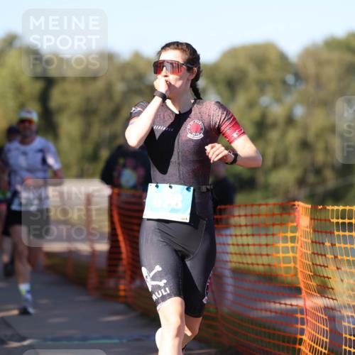 07.09.2025 - 19. Norderstedt Triathlon Michael Strokosch http://msf.ph/oto/8769314 07.09.2025 16:23:19 Laufen 362, 518, 537, 538, 543, 878, 943, 1046, 1588 meine-sportfotos.de