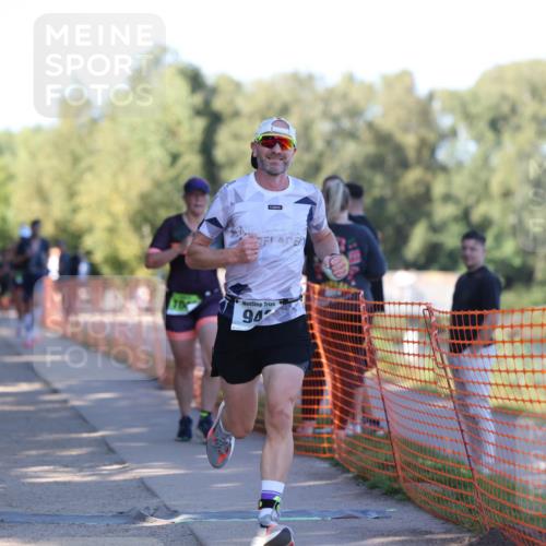 07.09.2025 - 19. Norderstedt Triathlon Michael Strokosch http://msf.ph/oto/8769318 07.09.2025 16:23:21 Laufen 362, 518, 537, 538, 543, 878, 943, 1046, 1433, 1561 meine-sportfotos.de