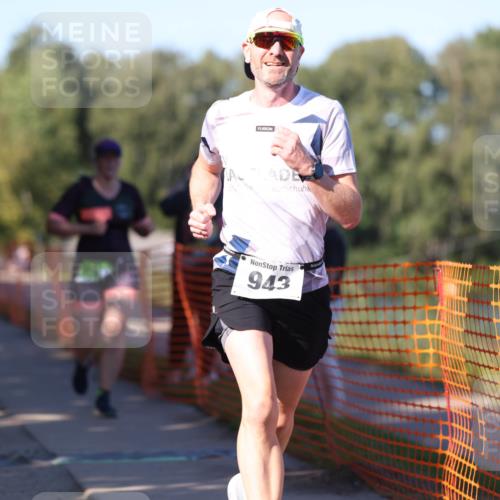 07.09.2025 - 19. Norderstedt Triathlon Michael Strokosch http://msf.ph/oto/8769328 07.09.2025 16:23:22 Laufen 362, 537, 538, 543, 878, 943, 1046, 1433, 1561 meine-sportfotos.de