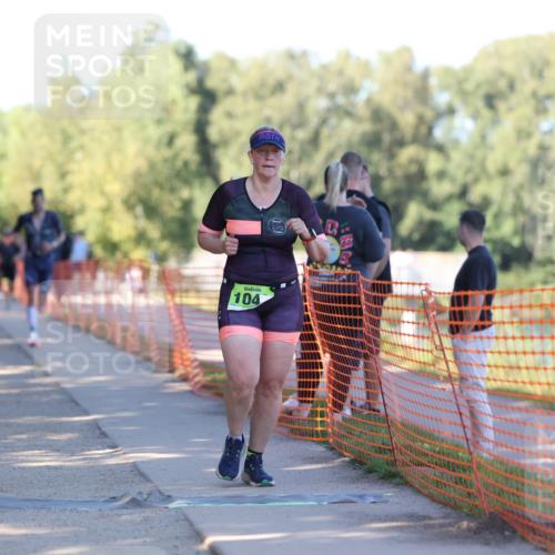 07.09.2025 - 19. Norderstedt Triathlon Michael Strokosch http://msf.ph/oto/8769332 07.09.2025 16:23:22 Laufen 362, 537, 538, 543, 878, 943, 1046, 1433, 1561 meine-sportfotos.de