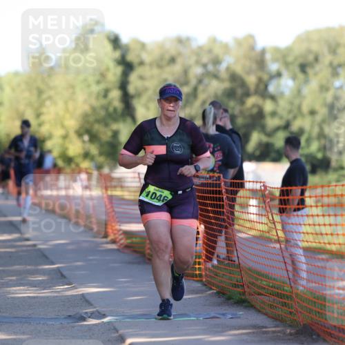 07.09.2025 - 19. Norderstedt Triathlon Michael Strokosch http://msf.ph/oto/8769335 07.09.2025 16:23:23 Laufen 537, 538, 543, 878, 943, 1046, 1433, 1561 meine-sportfotos.de