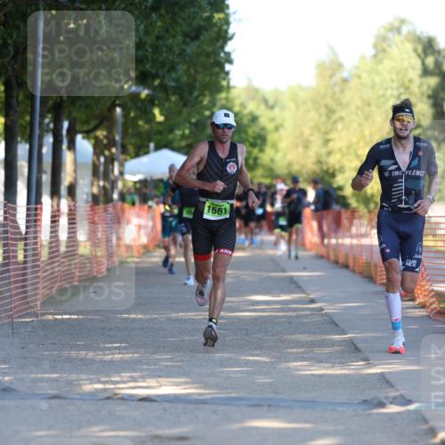 07.09.2025 - 19. Norderstedt Triathlon Michael Strokosch http://msf.ph/oto/8769353 07.09.2025 16:23:27 Laufen 494, 531, 537, 538, 1046, 1433, 1561 meine-sportfotos.de