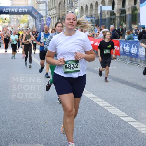 07.09.2025 - BARMER Alsterlauf Strokosch-Dieckow http://msf.ph/oto/8769379 07.09.2025 10:10:36 Ziel 2057, 2438, 2460, 2966, 3043, 3044, 3094, 3205, 3600, 3647, 4239, 4261, 4313, 4380, 4381, 4515, 5197, 5419, 5624, 6052, 6191, 8330, 8331, 8340, 8404 meine-sportfotos.de