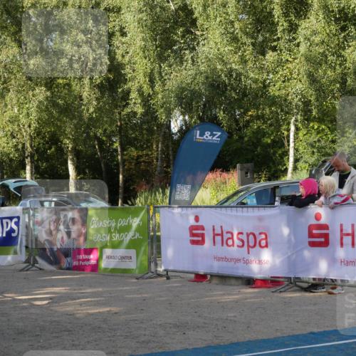 07.09.2025 - 19. Norderstedt Triathlon Zöllner http://msf.ph/oto/8769383 07.09.2025 09:54:47 Ziel 564 meine-sportfotos.de