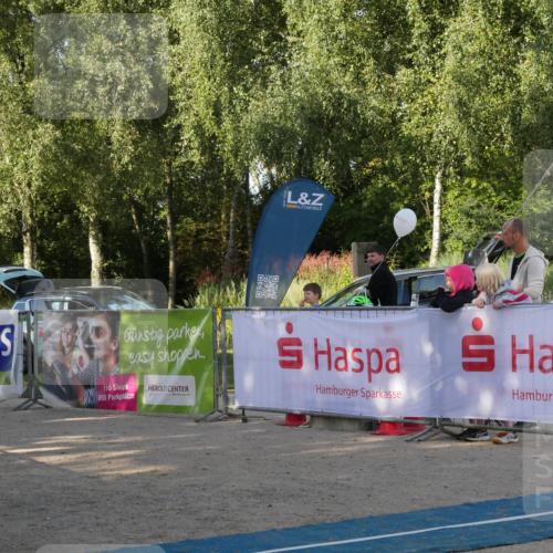 07.09.2025 - 19. Norderstedt Triathlon Zöllner http://msf.ph/oto/8769396 07.09.2025 09:54:58 Ziel 571 meine-sportfotos.de