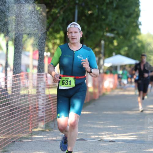 07.09.2025 - 19. Norderstedt Triathlon Michael Strokosch http://msf.ph/oto/8769398 07.09.2025 16:23:35 Laufen 488, 494, 531, 866, 930, 1094, 1095 meine-sportfotos.de