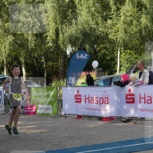 07.09.2025 - 19. Norderstedt Triathlon Zöllner http://msf.ph/oto/8769405 07.09.2025 09:54:59 Ziel 571 meine-sportfotos.de