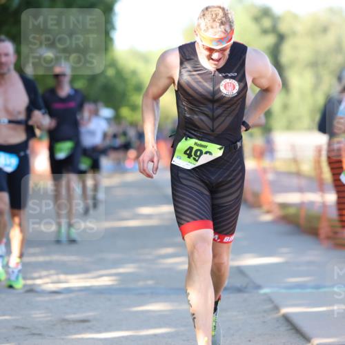 07.09.2025 - 19. Norderstedt Triathlon Michael Strokosch http://msf.ph/oto/8769441 07.09.2025 16:23:45 Laufen 492, 527, 930, 937, 1080, 1091, 1094, 1415, 1429, 1453, 1589, 1616, 1626 meine-sportfotos.de