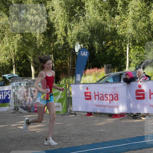 07.09.2025 - 19. Norderstedt Triathlon Zöllner http://msf.ph/oto/8769454 07.09.2025 09:57:11 Ziel 620 meine-sportfotos.de