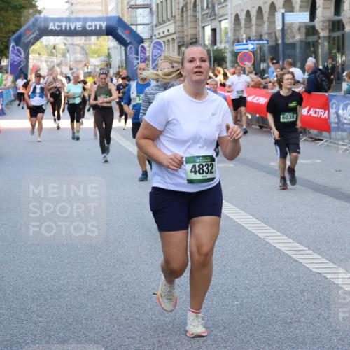 07.09.2025 - BARMER Alsterlauf Strokosch-Dieckow http://msf.ph/oto/8769477 07.09.2025 10:10:36 Ziel 2057, 2438, 2460, 2966, 3043, 3044, 3094, 3205, 3600, 3647, 4239, 4261, 4313, 4380, 4381, 4515, 5197, 5419, 5624, 6052, 6191, 8330, 8331, 8340, 8404 meine-sportfotos.de