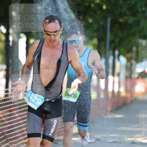 07.09.2025 - 19. Norderstedt Triathlon Michael Strokosch http://msf.ph/oto/8769488 07.09.2025 16:23:53 Laufen 889, 937, 1080, 1429, 1589, 1601, 1626 meine-sportfotos.de
