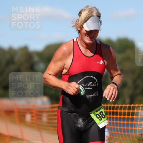 07.09.2025 - 19. Norderstedt Triathlon Michael Strokosch http://msf.ph/oto/8769508 07.09.2025 15:28:29 Laufen 879, 1465 meine-sportfotos.de