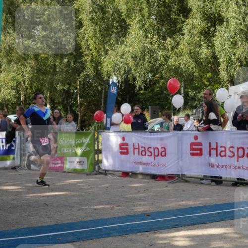 07.09.2025 - 19. Norderstedt Triathlon Zöllner http://msf.ph/oto/8769541 07.09.2025 10:40:34 Ziel 1127 meine-sportfotos.de