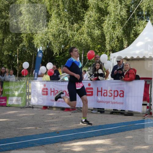 07.09.2025 - 19. Norderstedt Triathlon Zöllner http://msf.ph/oto/8769548 07.09.2025 10:40:34 Ziel 1127 meine-sportfotos.de