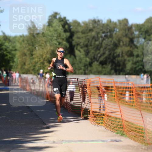 07.09.2025 - 19. Norderstedt Triathlon Michael Strokosch http://msf.ph/oto/8769552 07.09.2025 15:28:46 Laufen 469, 896, 982 meine-sportfotos.de