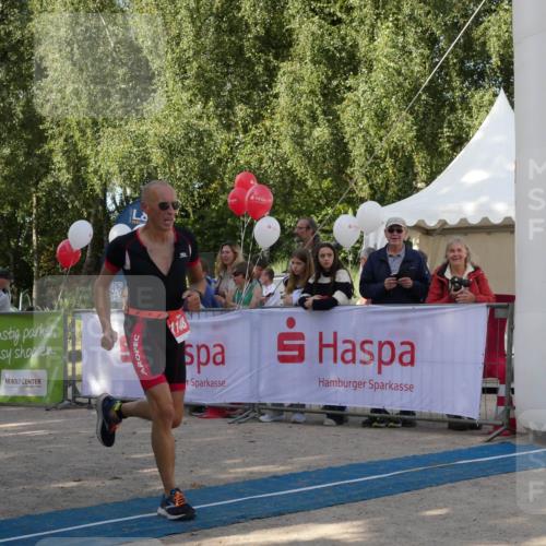 07.09.2025 - 19. Norderstedt Triathlon Zöllner http://msf.ph/oto/8769594 07.09.2025 10:42:14 Ziel 1148 meine-sportfotos.de