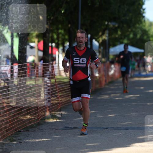 07.09.2025 - 19. Norderstedt Triathlon Michael Strokosch http://msf.ph/oto/8769615 07.09.2025 15:28:50 Laufen 469, 982 meine-sportfotos.de