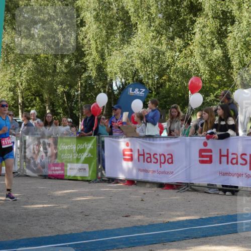 07.09.2025 - 19. Norderstedt Triathlon Zöllner http://msf.ph/oto/8769654 07.09.2025 10:47:04 Ziel 1119 meine-sportfotos.de