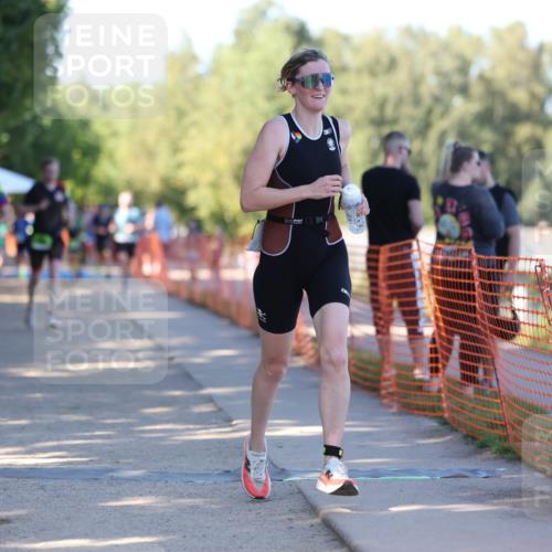 07.09.2025 - 19. Norderstedt Triathlon Michael Strokosch http://msf.ph/oto/8769698 07.09.2025 16:24:53 Laufen 482, 1556, 1559 meine-sportfotos.de