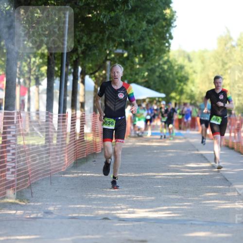 07.09.2025 - 19. Norderstedt Triathlon Michael Strokosch http://msf.ph/oto/8769720 07.09.2025 16:24:55 Laufen 482, 1556, 1559 meine-sportfotos.de