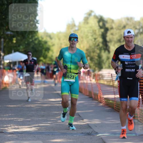 07.09.2025 - 19. Norderstedt Triathlon Michael Strokosch http://msf.ph/oto/8769740 07.09.2025 16:25:23 Laufen 402, 523, 1104, 1417, 1447, 1623 meine-sportfotos.de