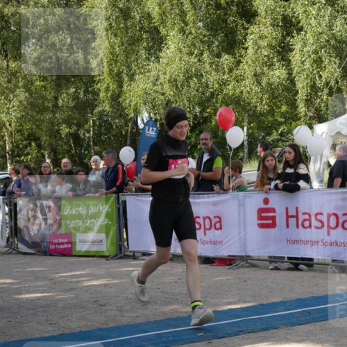 07.09.2025 - 19. Norderstedt Triathlon Zöllner http://msf.ph/oto/8769778 07.09.2025 10:48:38 Ziel 1115 meine-sportfotos.de