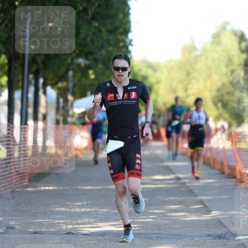 07.09.2025 - 19. Norderstedt Triathlon Michael Strokosch http://msf.ph/oto/8769782 07.09.2025 16:25:26 Laufen 402, 425, 523, 1104, 1417, 1579, 1623 meine-sportfotos.de