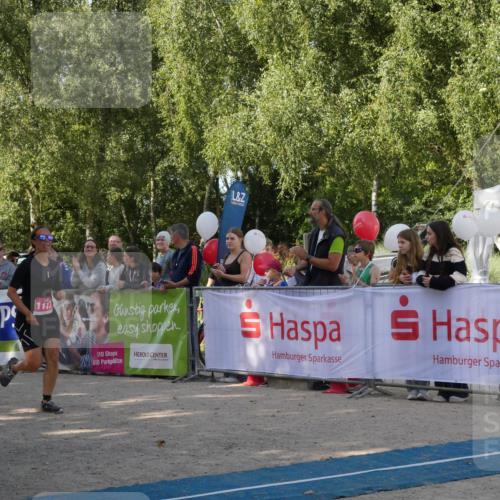 07.09.2025 - 19. Norderstedt Triathlon Zöllner http://msf.ph/oto/8769783 07.09.2025 10:48:59 Ziel 1117 meine-sportfotos.de