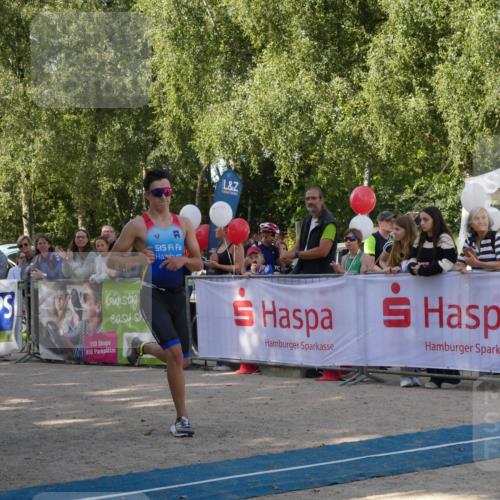 07.09.2025 - 19. Norderstedt Triathlon Zöllner http://msf.ph/oto/8769811 07.09.2025 10:49:06 Ziel 654, 1117 meine-sportfotos.de