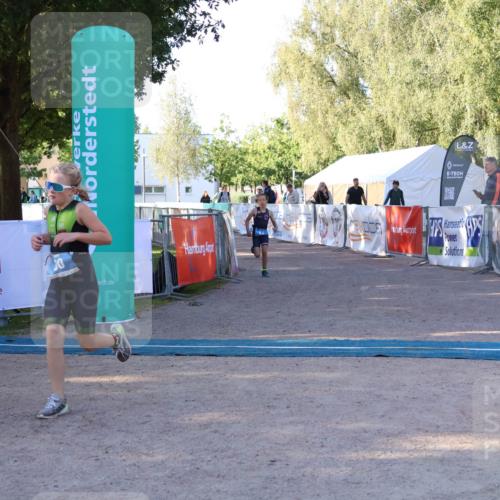07.09.2025 - 19. Norderstedt Triathlon Zöllner http://msf.ph/oto/8769828 07.09.2025 09:14:51 Ziel 30, 51 meine-sportfotos.de
