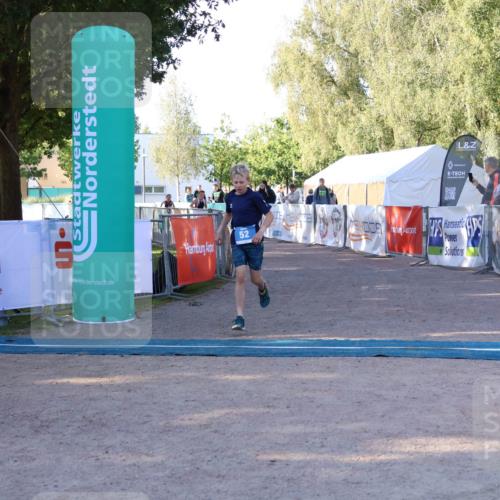 07.09.2025 - 19. Norderstedt Triathlon Zöllner http://msf.ph/oto/8769854 07.09.2025 09:15:39 Ziel 52 meine-sportfotos.de
