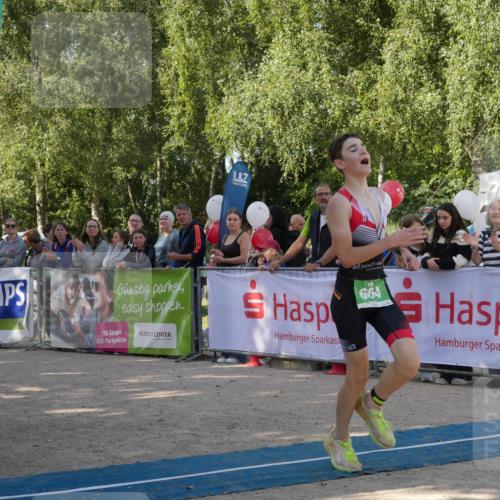 07.09.2025 - 19. Norderstedt Triathlon Zöllner http://msf.ph/oto/8769863 07.09.2025 10:50:16 Ziel 664 meine-sportfotos.de