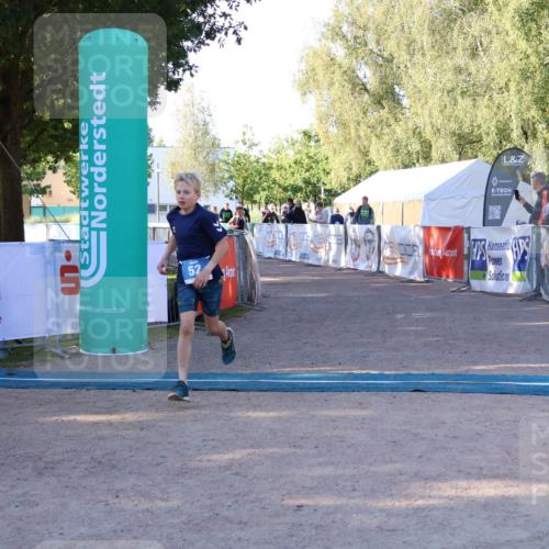 07.09.2025 - 19. Norderstedt Triathlon Zöllner http://msf.ph/oto/8769864 07.09.2025 09:15:39 Ziel 52 meine-sportfotos.de