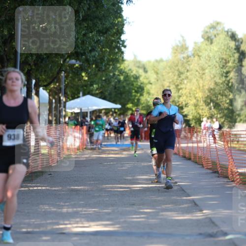 07.09.2025 - 19. Norderstedt Triathlon Michael Strokosch http://msf.ph/oto/8769880 07.09.2025 16:25:36 Laufen 425, 499, 529, 938, 1083, 1570, 1579, 1607 meine-sportfotos.de