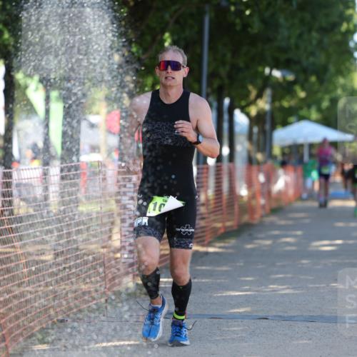07.09.2025 - 19. Norderstedt Triathlon Michael Strokosch http://msf.ph/oto/8769885 07.09.2025 15:29:24 Laufen  meine-sportfotos.de