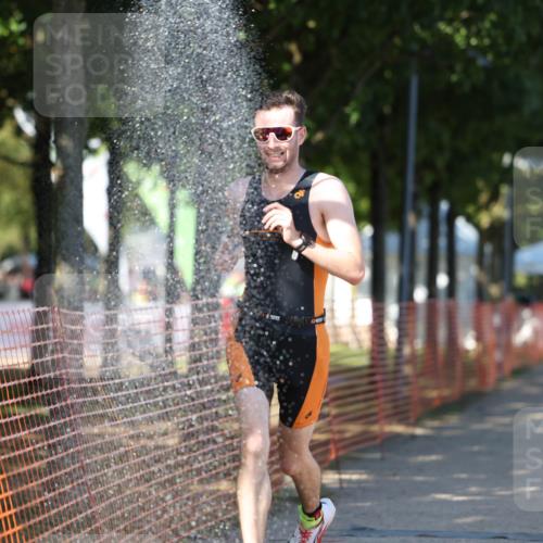 07.09.2025 - 19. Norderstedt Triathlon Michael Strokosch http://msf.ph/oto/8769932 07.09.2025 15:29:32 Laufen 395, 1022, 1029, 1478 meine-sportfotos.de