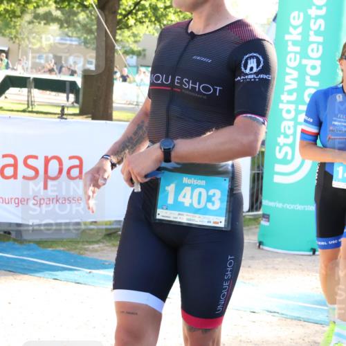 07.09.2025 - 19. Norderstedt Triathlon Zöllner http://msf.ph/oto/8769943 07.09.2025 16:40:50 Ziel 1403, 1447, 1573, 1614 meine-sportfotos.de