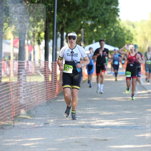 07.09.2025 - 19. Norderstedt Triathlon Michael Strokosch http://msf.ph/oto/8769953 07.09.2025 16:26:01 Laufen 520, 530, 1051, 1056, 1065, 1107, 1475 meine-sportfotos.de