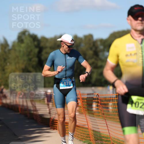 07.09.2025 - 19. Norderstedt Triathlon Michael Strokosch http://msf.ph/oto/8769983 07.09.2025 15:29:34 Laufen 395, 1022, 1029, 1478 meine-sportfotos.de