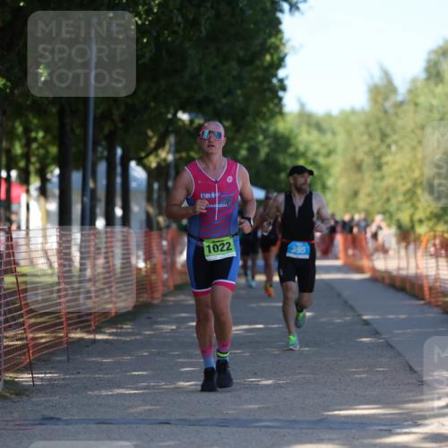 07.09.2025 - 19. Norderstedt Triathlon Michael Strokosch http://msf.ph/oto/8770010 07.09.2025 15:29:37 Laufen 395, 1022, 1029, 1434, 1478 meine-sportfotos.de