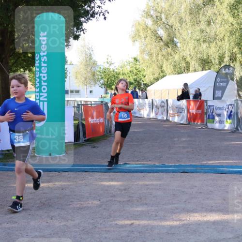 07.09.2025 - 19. Norderstedt Triathlon Zöllner http://msf.ph/oto/8770032 07.09.2025 09:16:33 Ziel 16, 38 meine-sportfotos.de