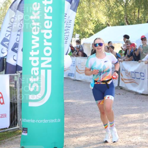 07.09.2025 - 19. Norderstedt Triathlon Zöllner http://msf.ph/oto/8770034 07.09.2025 16:41:05 Ziel 407, 1054 meine-sportfotos.de