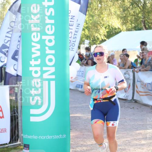 07.09.2025 - 19. Norderstedt Triathlon Zöllner http://msf.ph/oto/8770039 07.09.2025 16:41:05 Ziel 407, 1054 meine-sportfotos.de