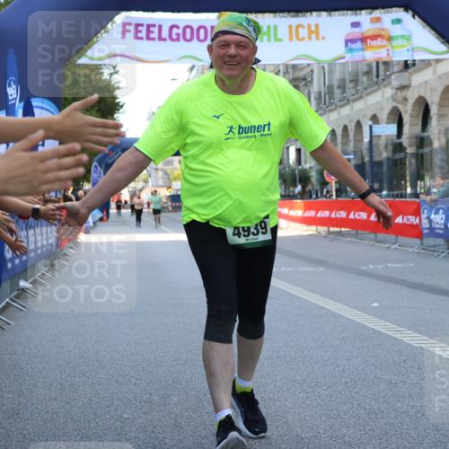 07.09.2025 - BARMER Alsterlauf Strokosch-Dieckow http://msf.ph/oto/8770040 07.09.2025 10:33:28 Ziel  meine-sportfotos.de