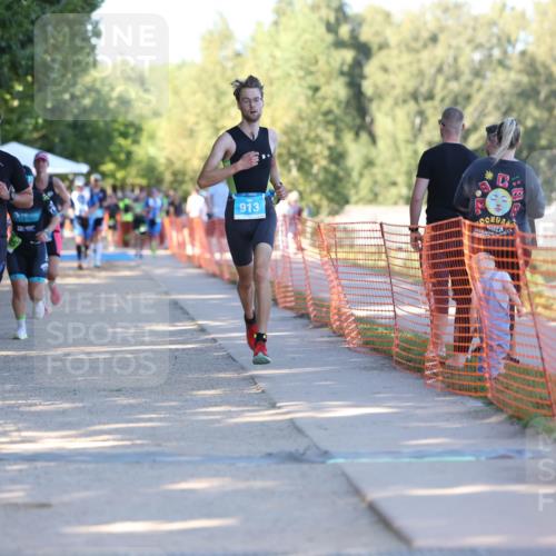 07.09.2025 - 19. Norderstedt Triathlon Michael Strokosch http://msf.ph/oto/8770089 07.09.2025 16:26:17 Laufen 401, 913, 1474, 1485 meine-sportfotos.de
