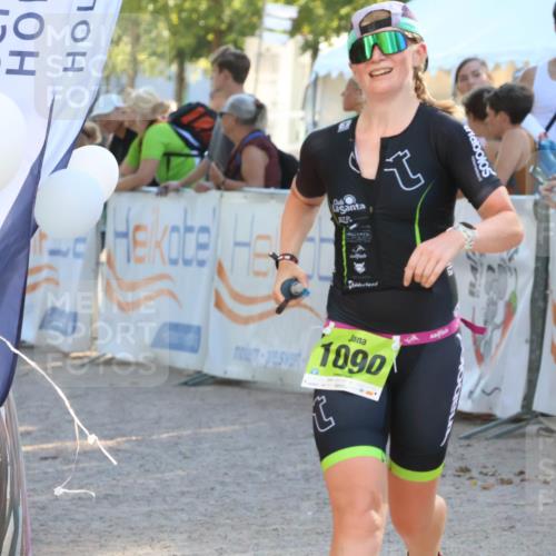 07.09.2025 - 19. Norderstedt Triathlon Zöllner http://msf.ph/oto/8770094 07.09.2025 16:41:15 Ziel 1059, 1090 meine-sportfotos.de